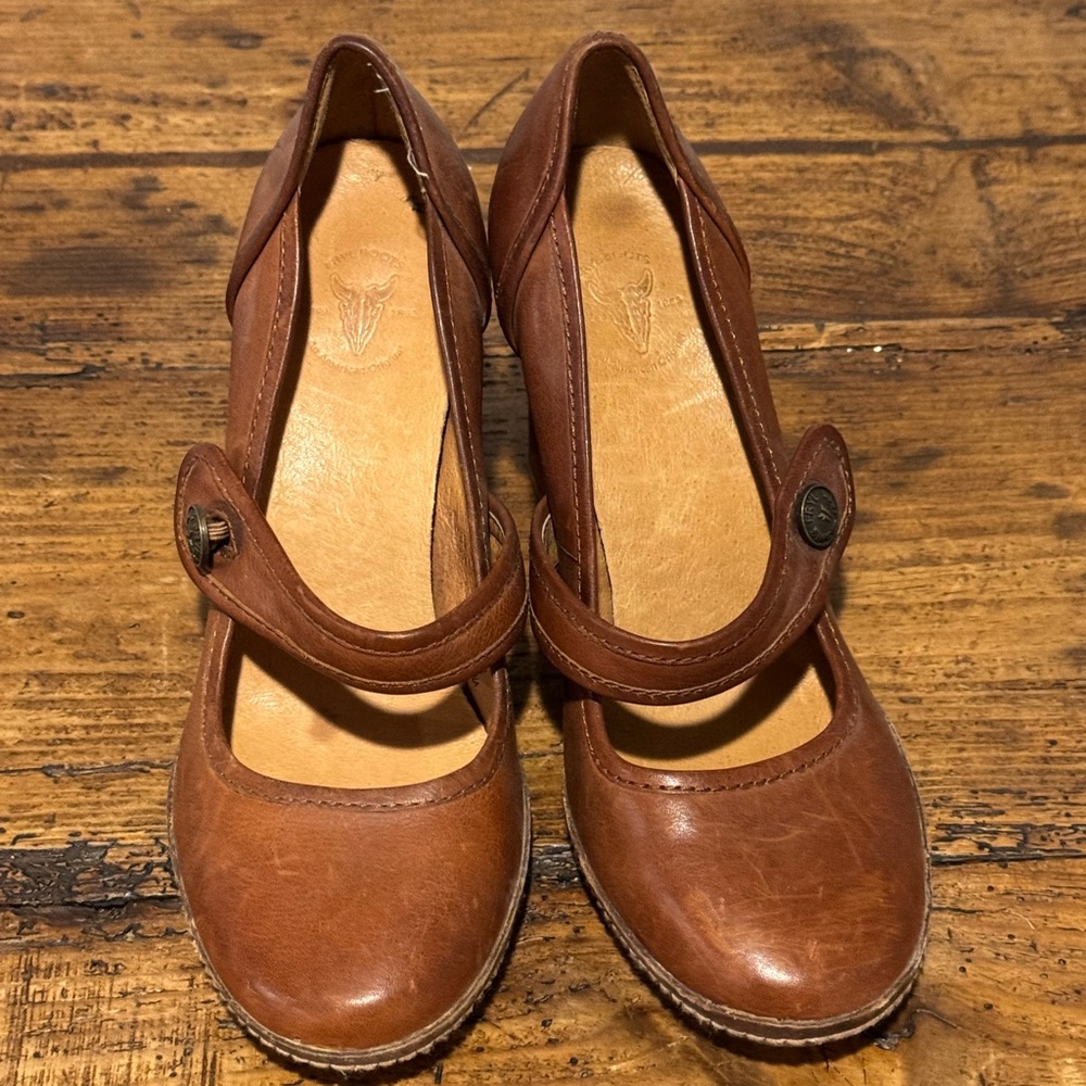 Frye leather Adrienne Mary Jane shoes